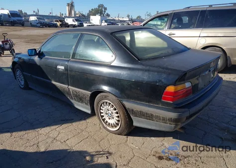 1993 BMW 318 Is z USA, uszkodzony, nr VIN WBABE5313PJA03765